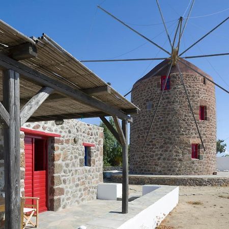 Marketos Windmill And Houses Trypiti Extérieur photo