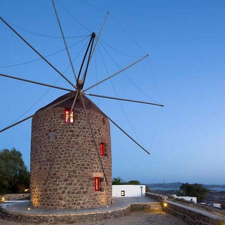 Marketos Windmill And Houses Trypiti Extérieur photo