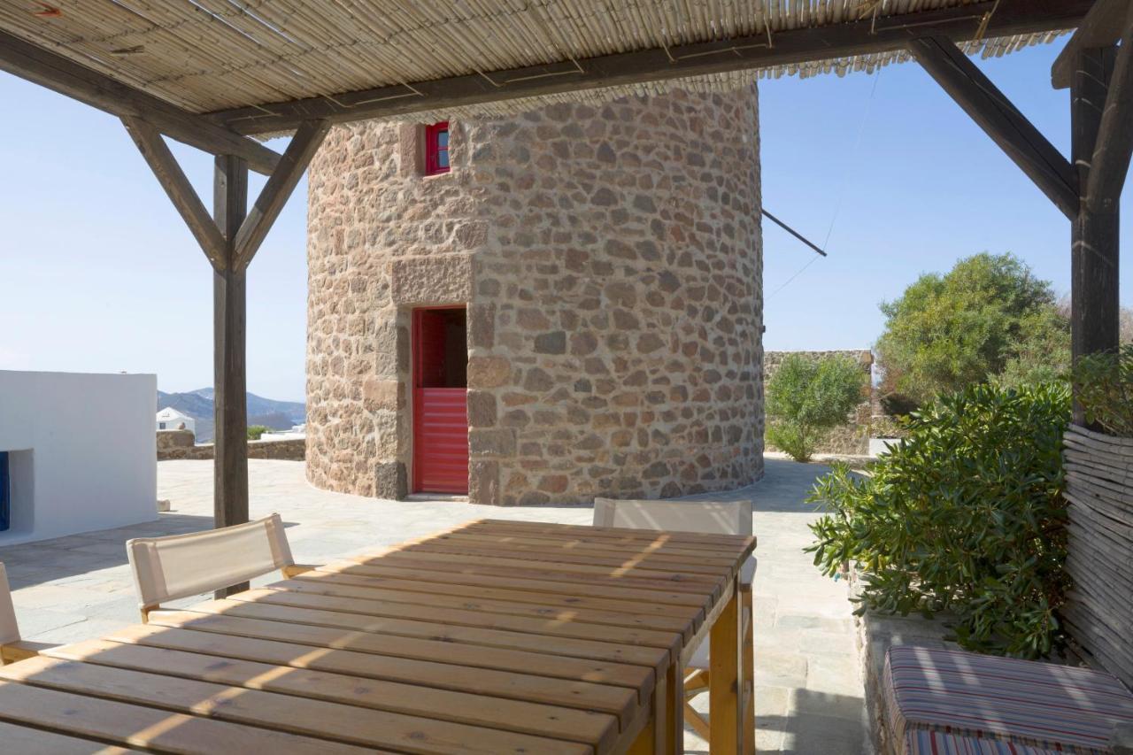 Marketos Windmill And Houses Trypiti Extérieur photo